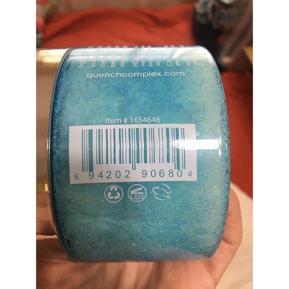 NWOT Never Opened, Quench Microwater Complex Miracle Body Scrub & Souffle' - Picture 7 of 7